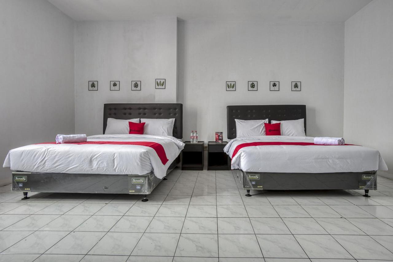 RedDoorz Plus near Jakarta Kota Station - Minimum Stay 6 Nights Exterior foto